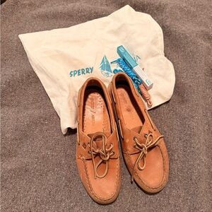 Aritzia Sperry Women Brown Boat Shoes